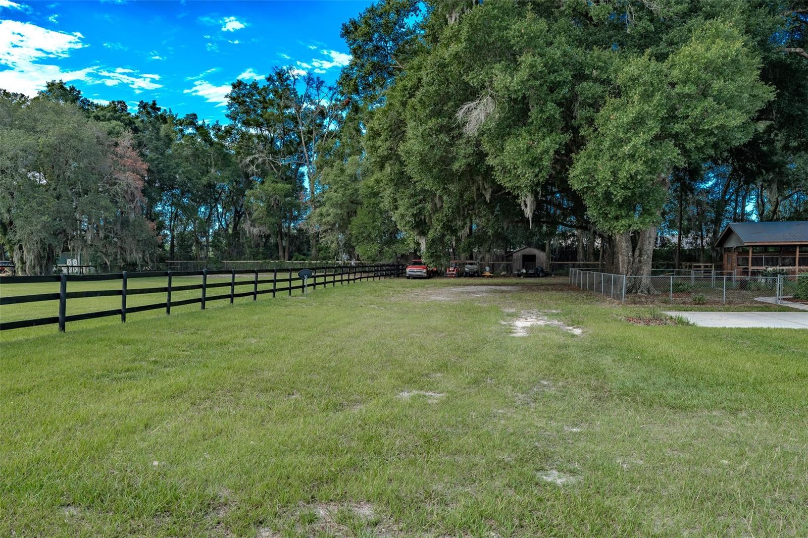 GREEN TURF ACRES - Residential