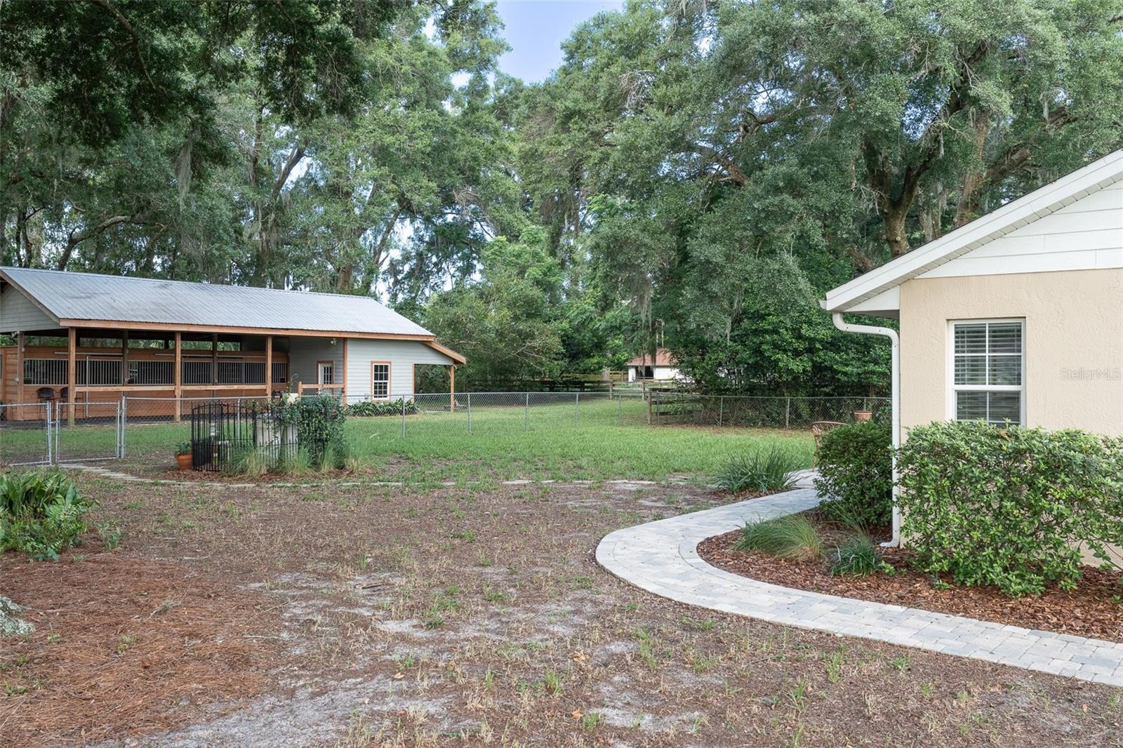GREEN TURF ACRES - Residential