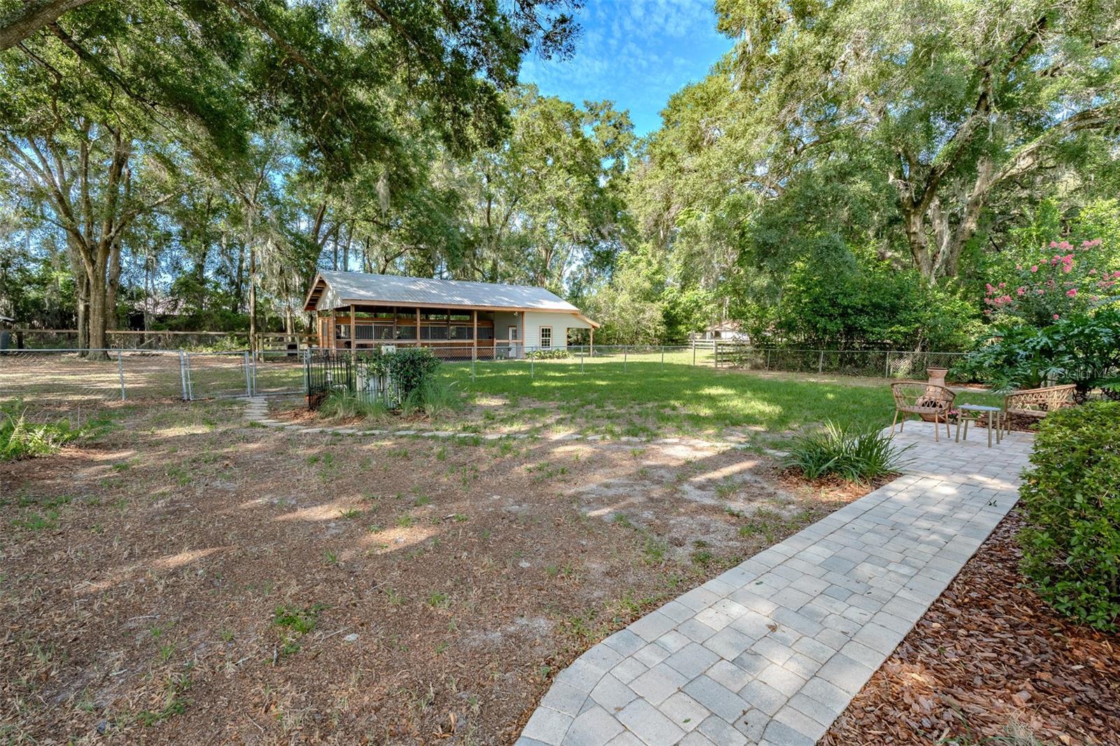 GREEN TURF ACRES - Residential