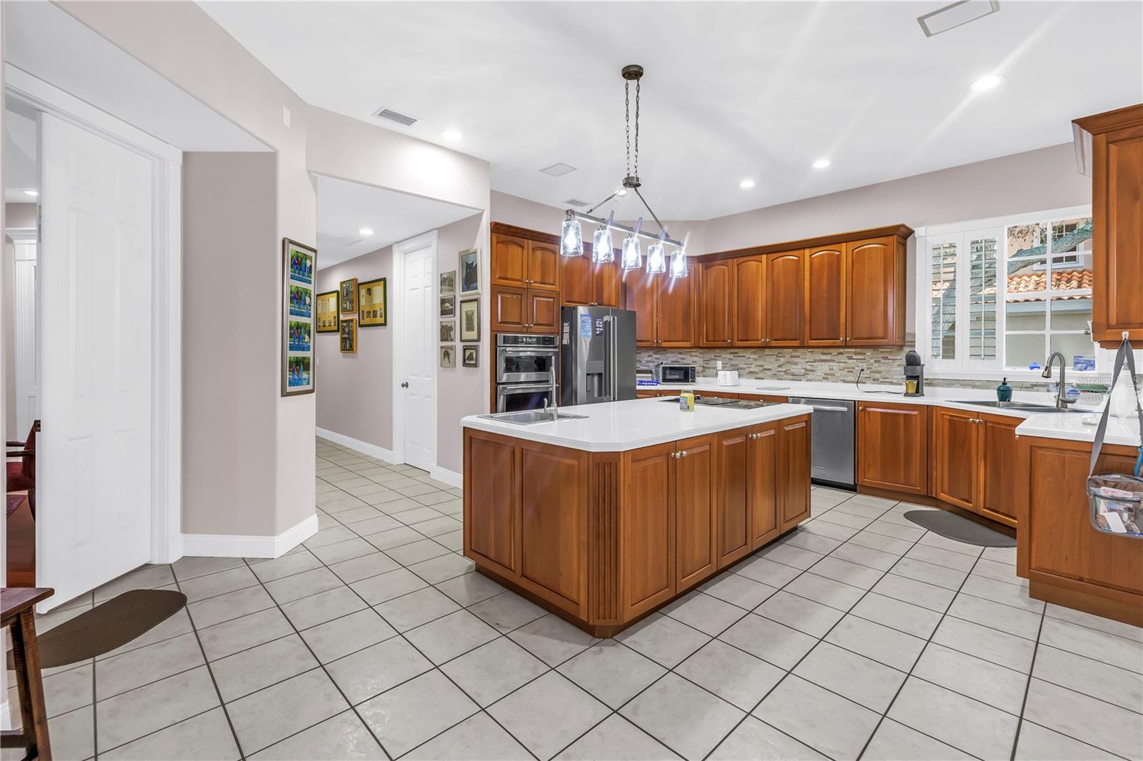 DOLPHIN CAY-PHASE 1 - Residential