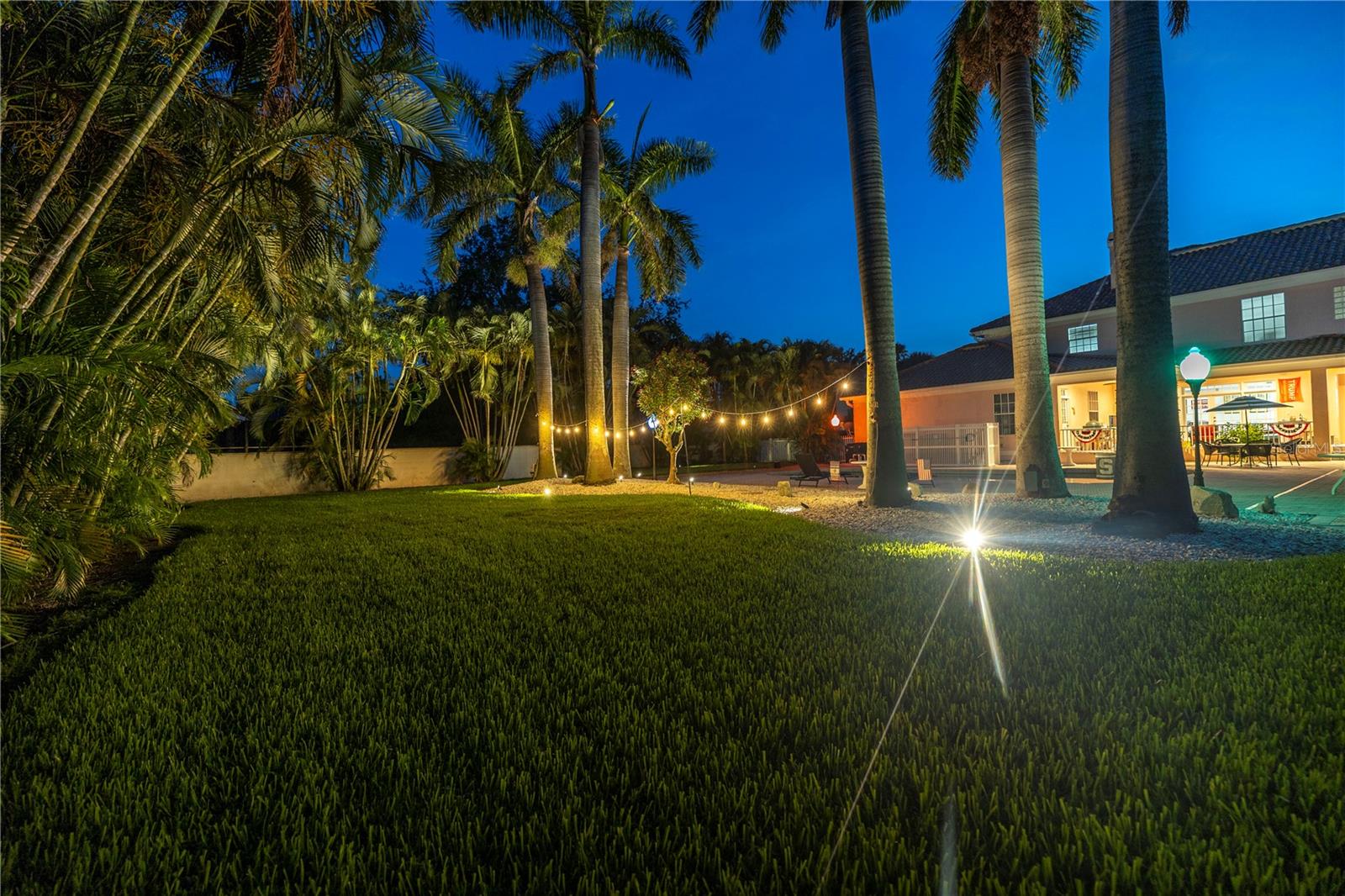DOLPHIN CAY-PHASE 1 - Residential