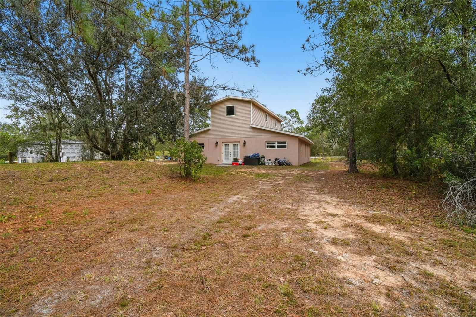 OAKRIDGE ESTATES - Residential