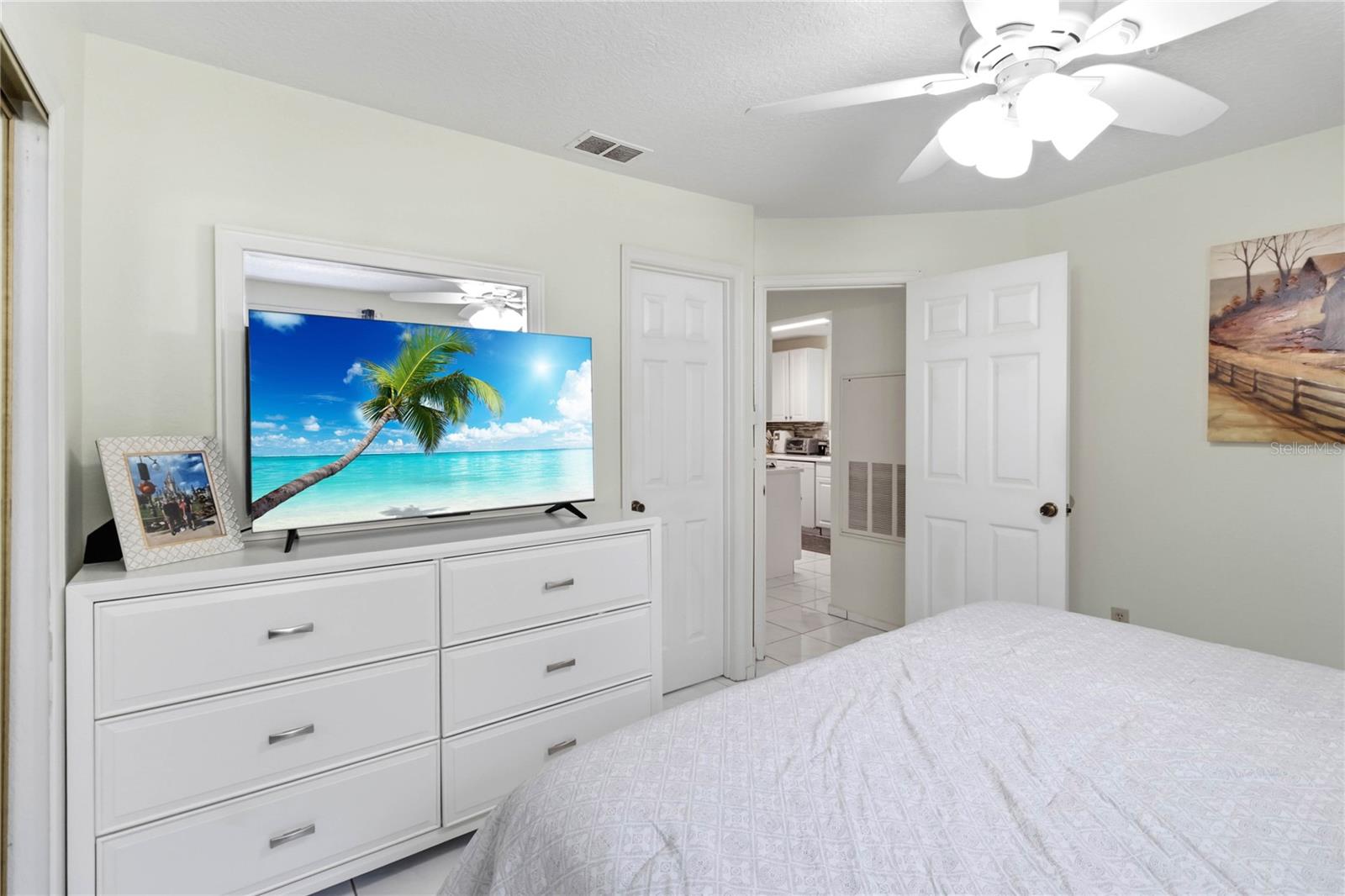 HUNTERS CHASE CONDO PH 1 - Residential