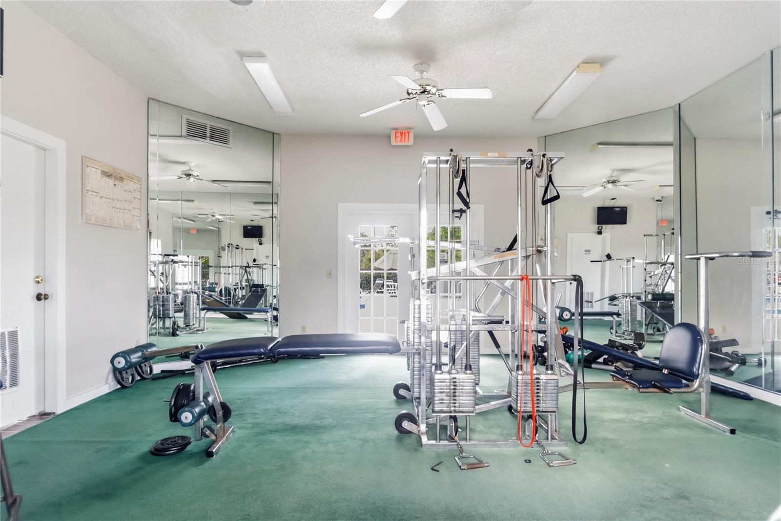 HUNTERS CHASE CONDO PH 1 - Residential