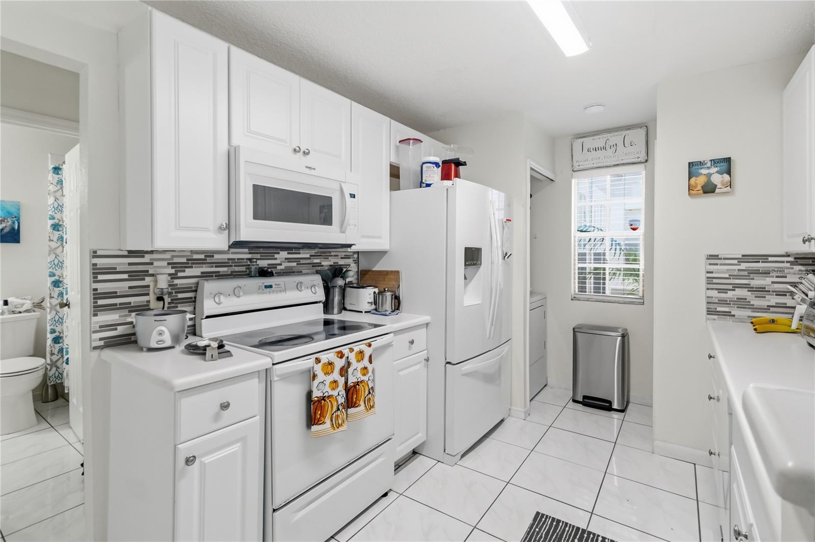 HUNTERS CHASE CONDO PH 1 - Residential