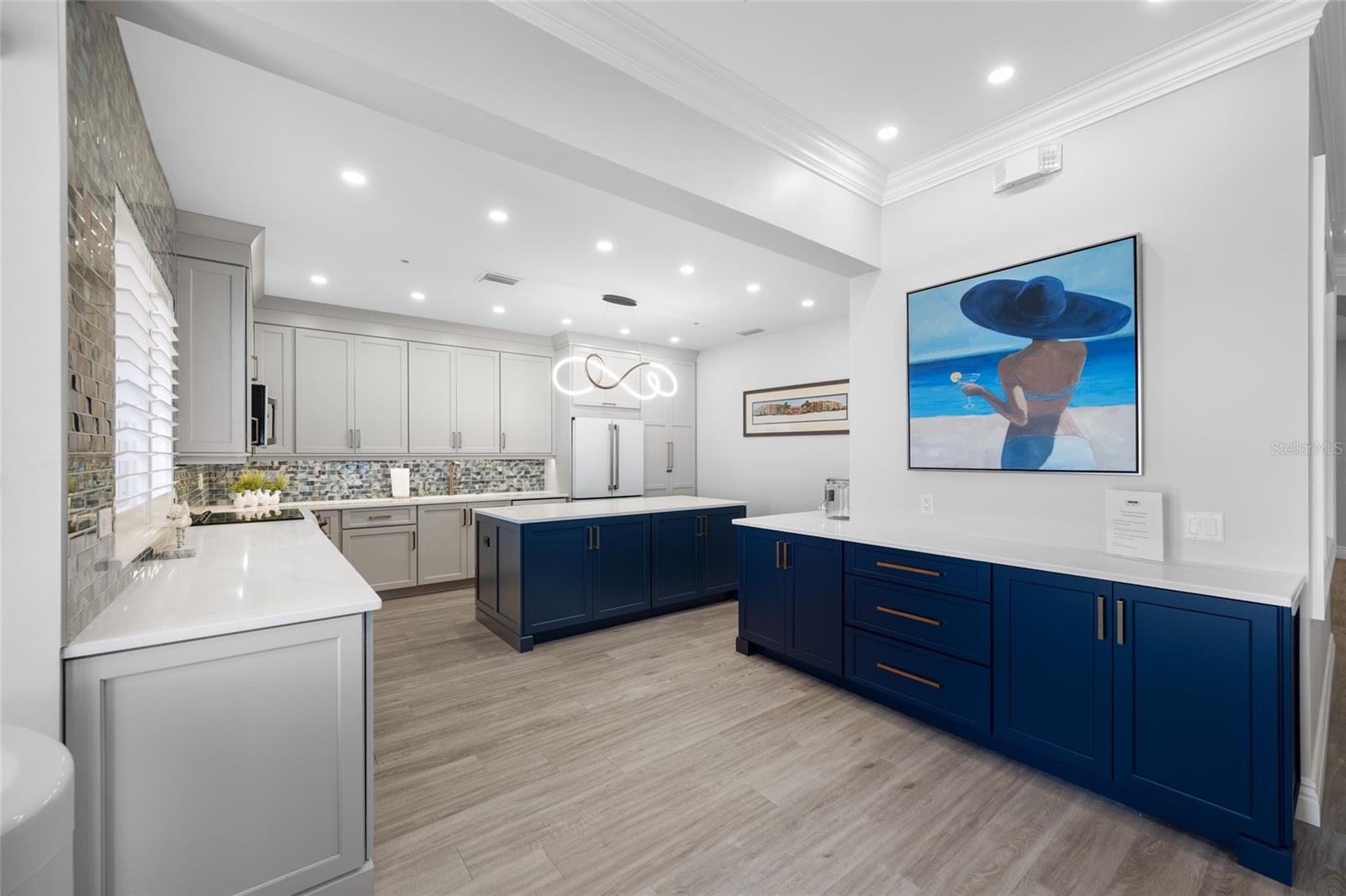 TIDES BEACH CLUB CONDO - Residential