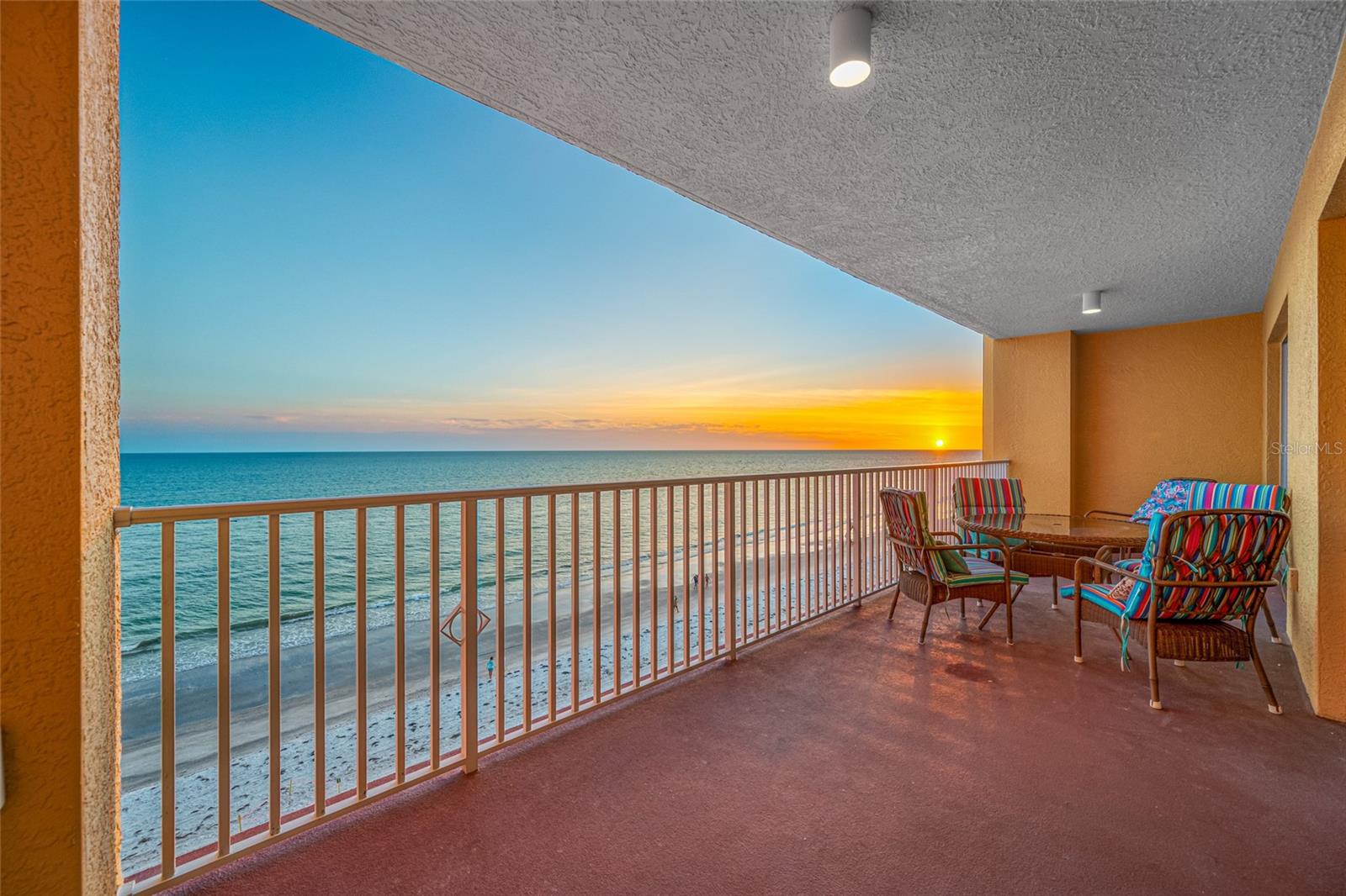 TIDES BEACH CLUB CONDO - Residential
