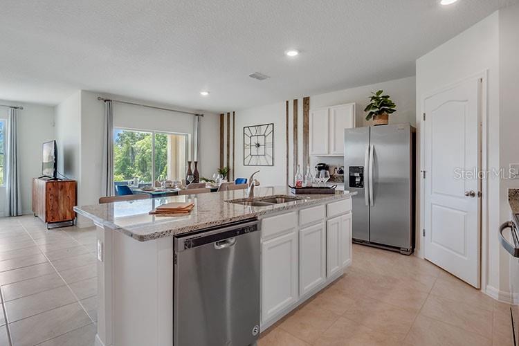 HARMONY WEST - Residential