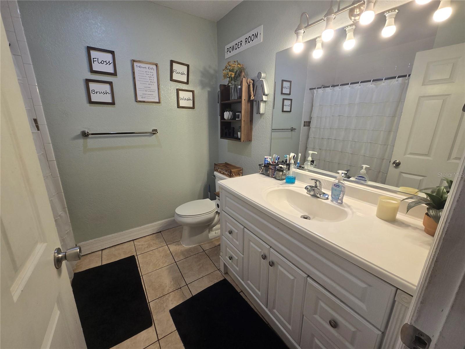 OAK TRAILS WEST UNIT 01 & 02 - Residential
