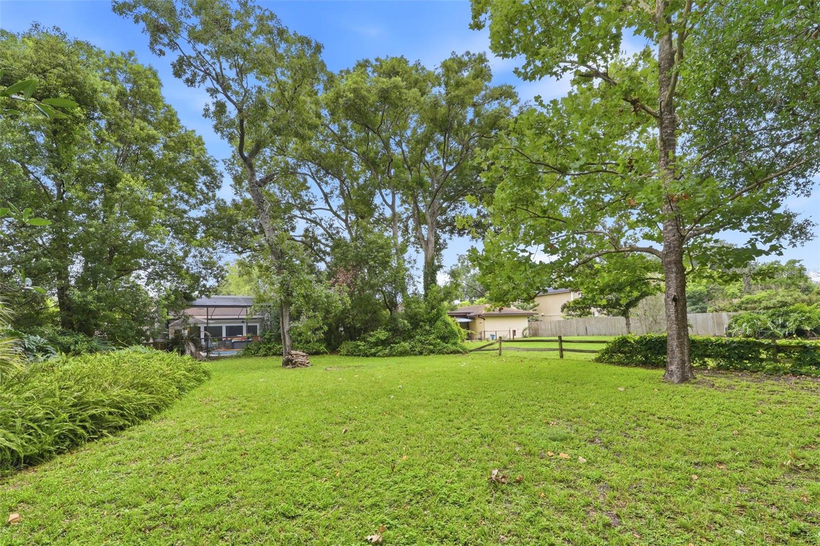 WEKIVA HUNT CLUB - Residential
