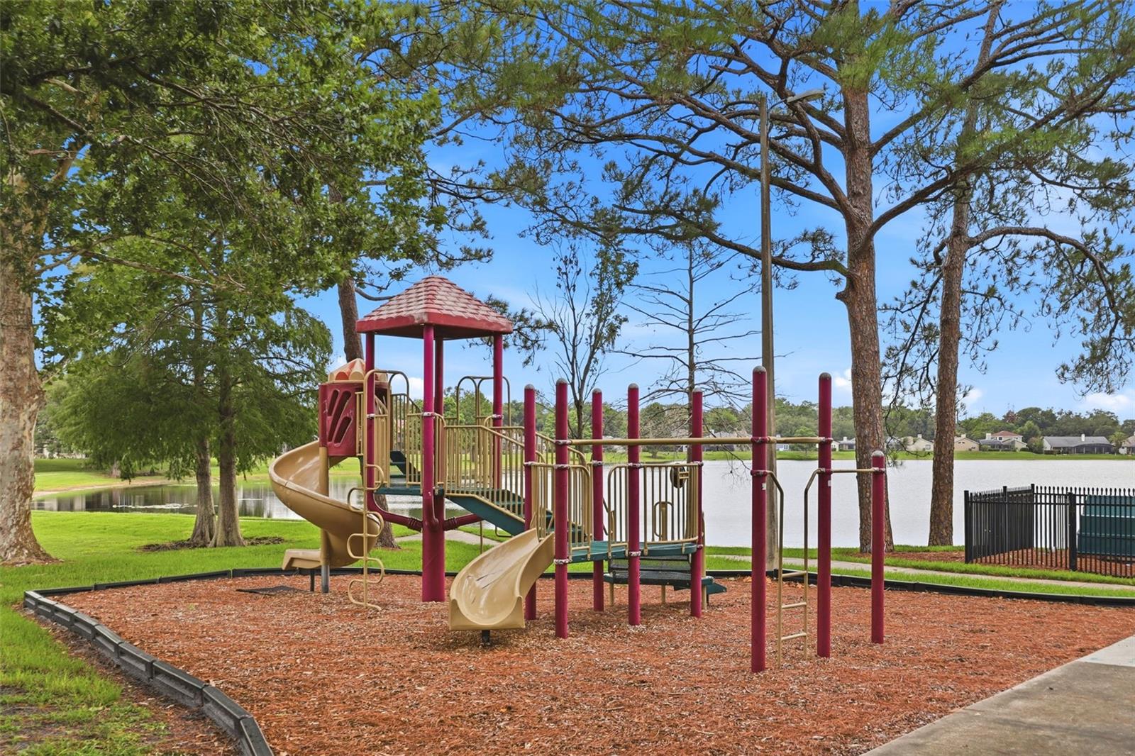 WEKIVA HUNT CLUB - Residential