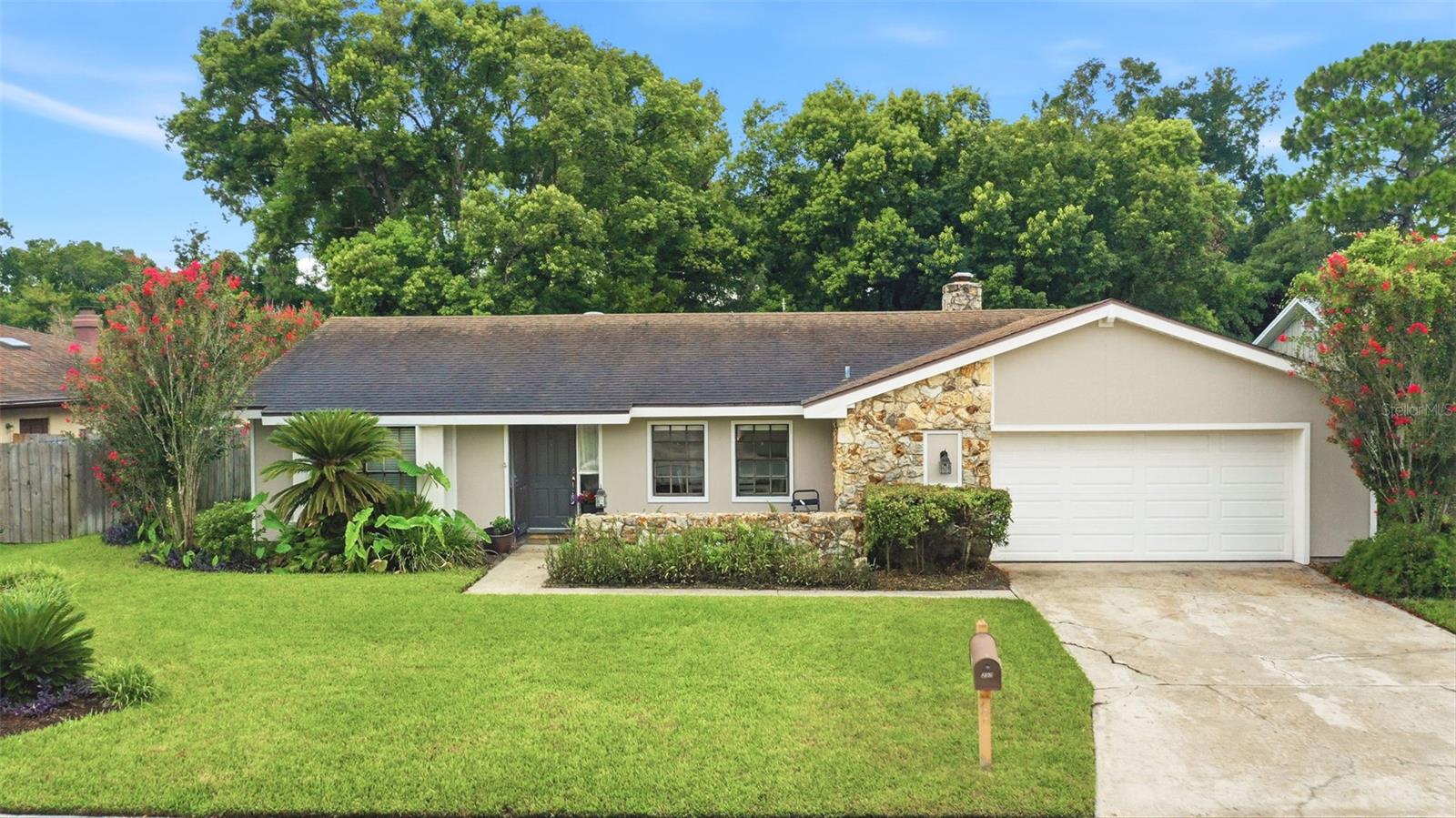 WEKIVA HUNT CLUB - Residential