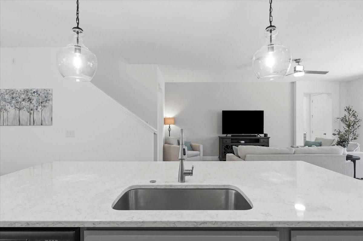 HANOVER LAKES PH 5 - Residential