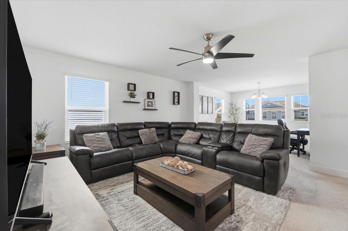 HANOVER LAKES PH 5 - Residential