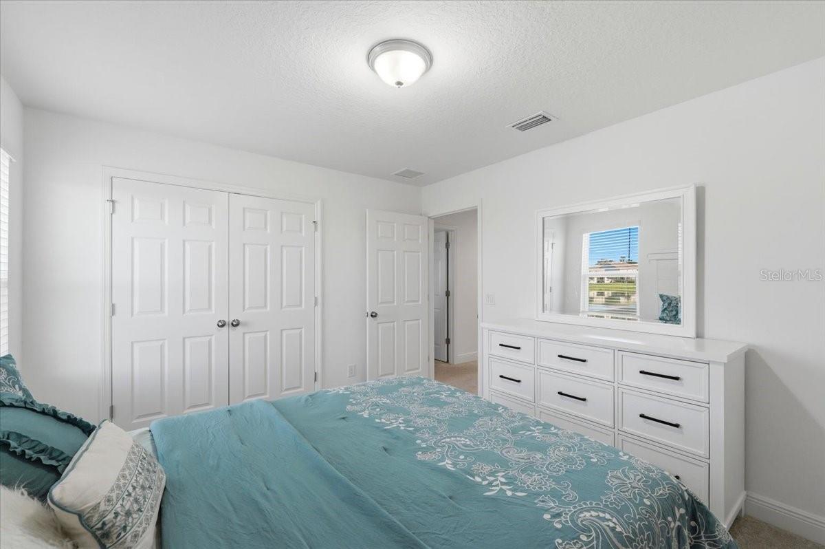 HANOVER LAKES PH 5 - Residential