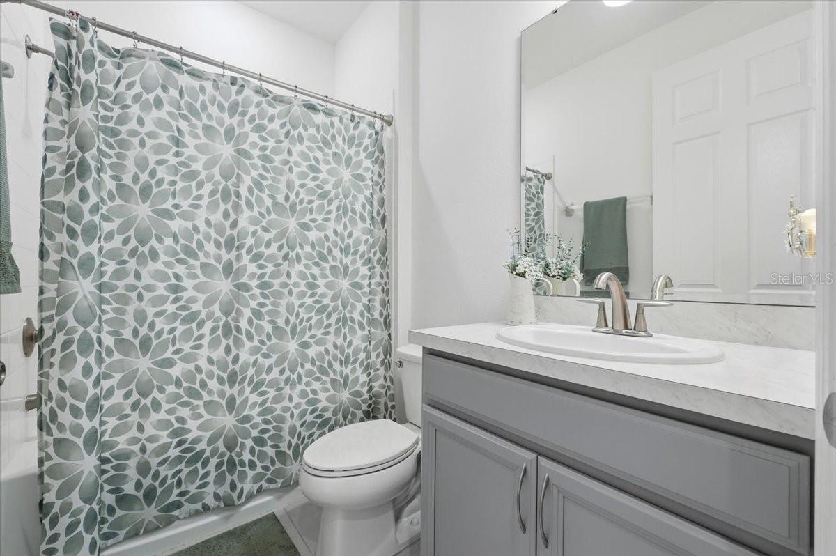 HANOVER LAKES PH 5 - Residential