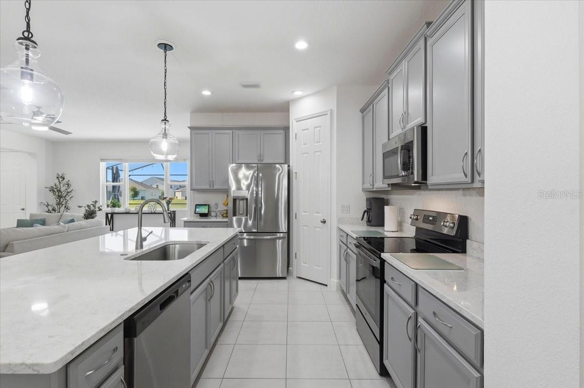 HANOVER LAKES PH 5 - Residential