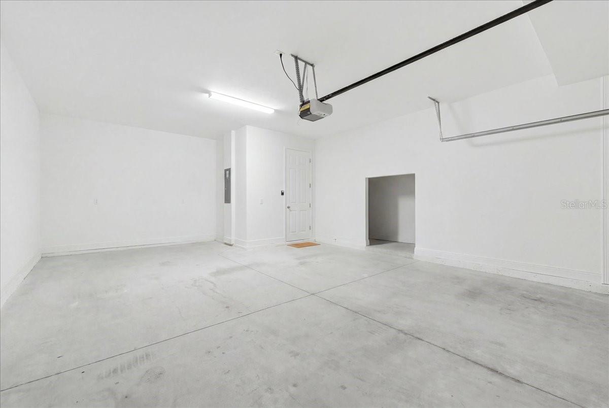 HANOVER LAKES PH 5 - Residential