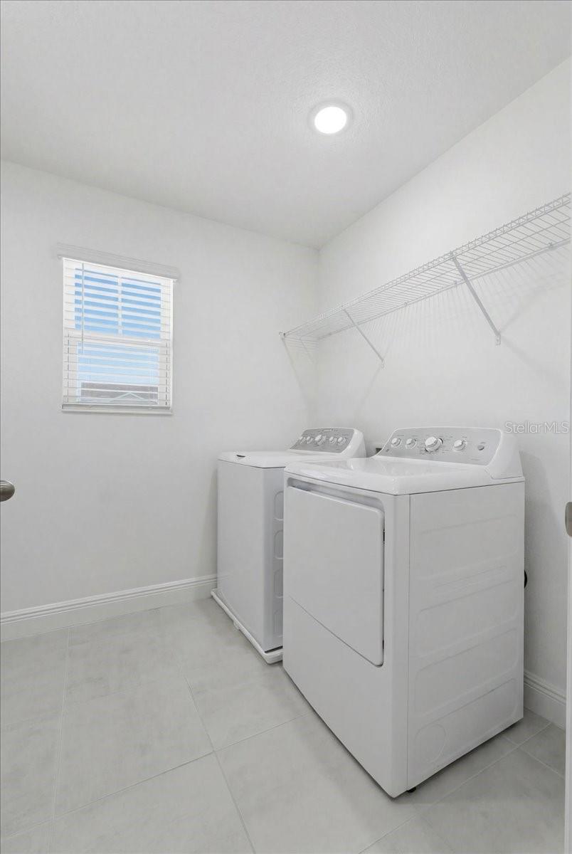 HANOVER LAKES PH 5 - Residential