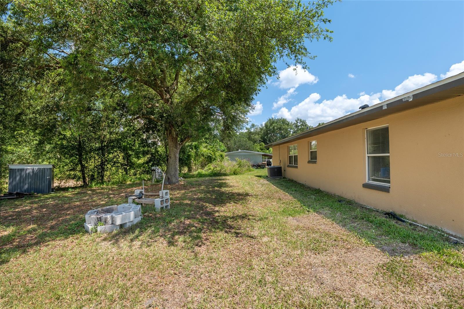 ACREAGE - Residential