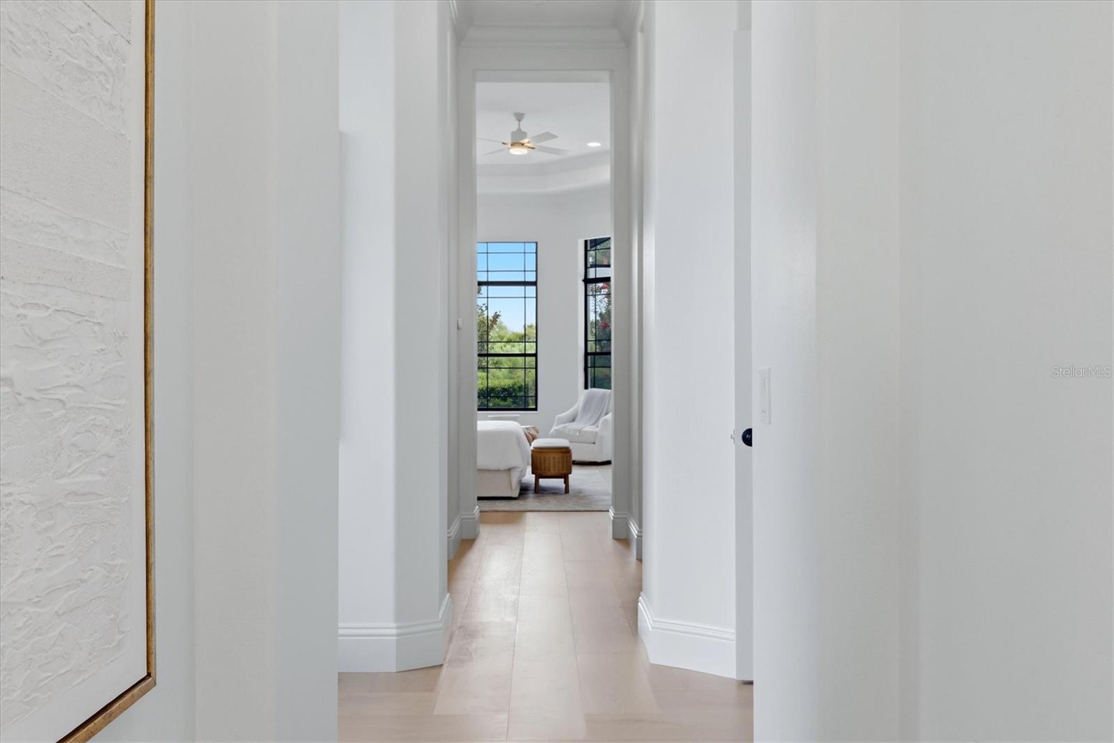 FOUNDERS CLUB - Residential