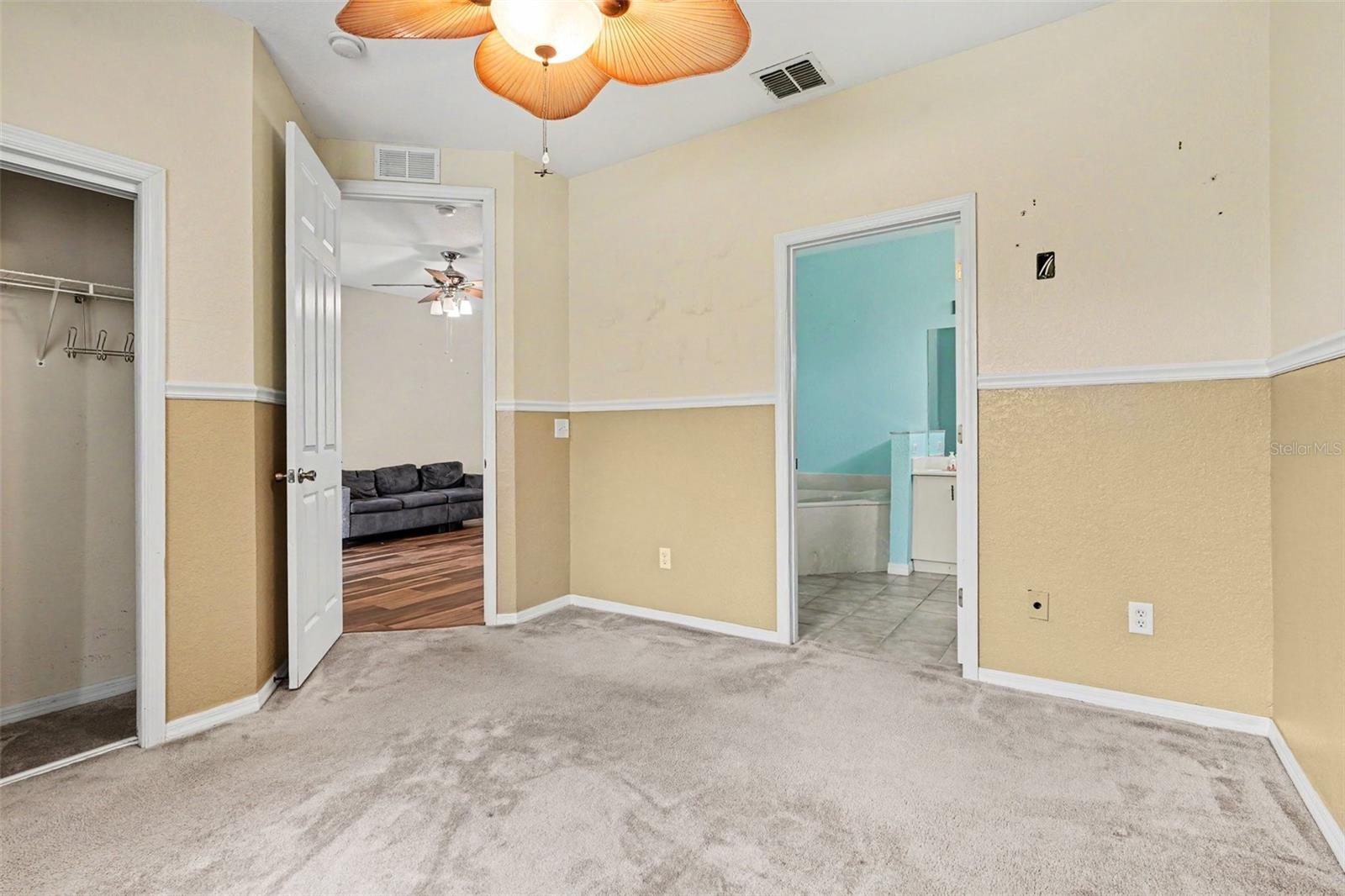 LAKE MARION GOLF RESORT CONDOMINIUM - Residential