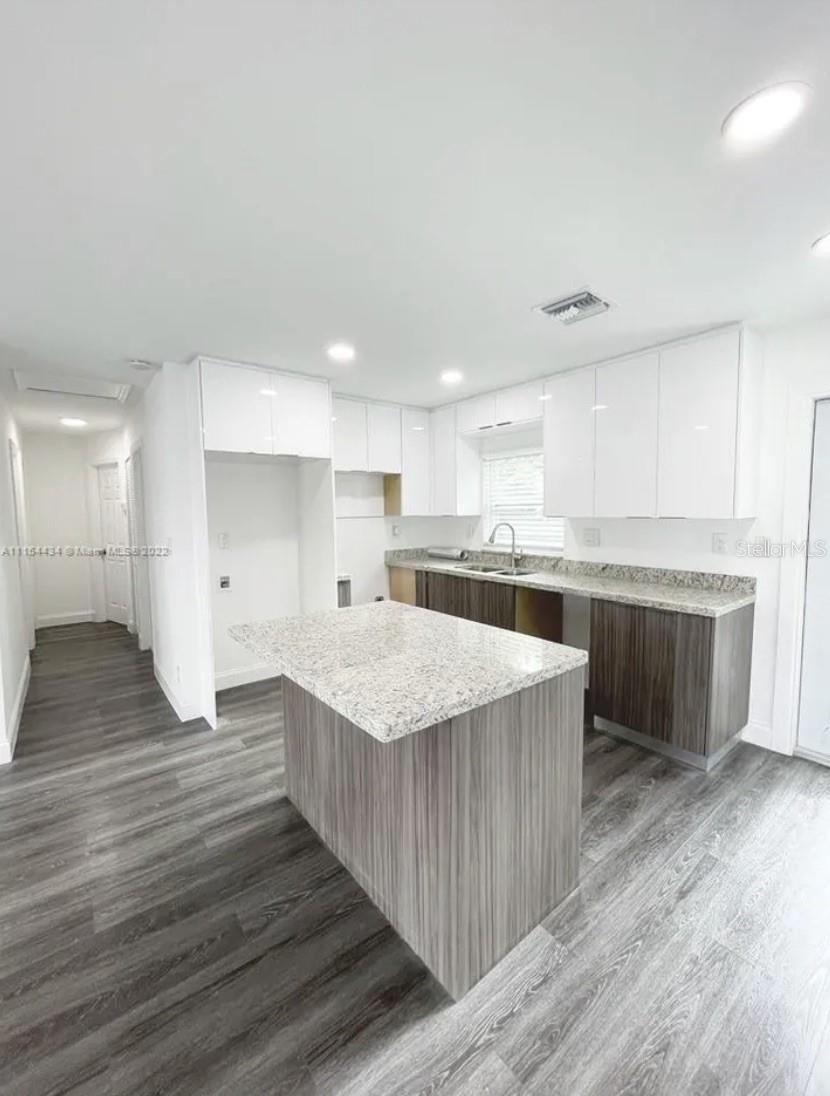 DELRAY MANOR ADD - Commercial Sale