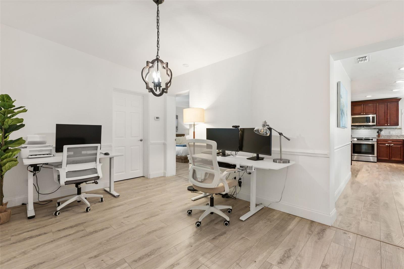 SOUTH LAKEMONT SHORES - Residential