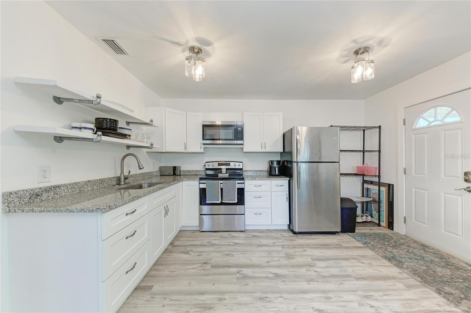 LILLIE ESTATES UNIT A - Residential