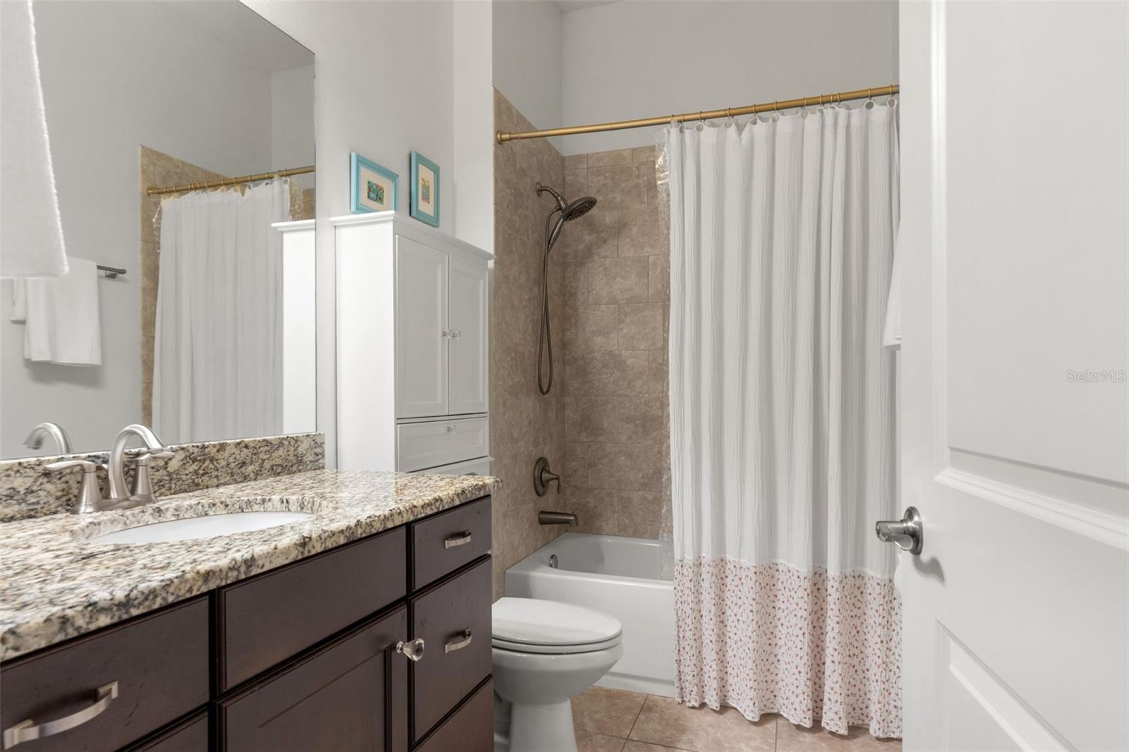 OLD CARROLLWOOD AREA/CARROLL LANDING - Residential
