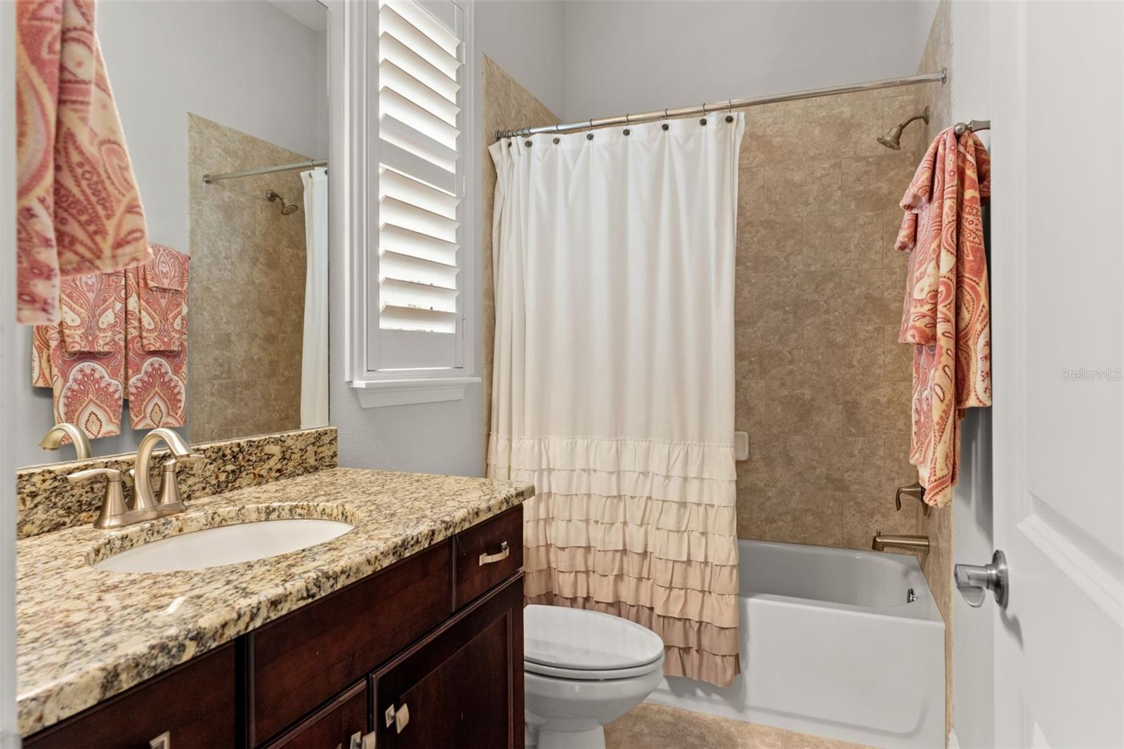 OLD CARROLLWOOD AREA/CARROLL LANDING - Residential