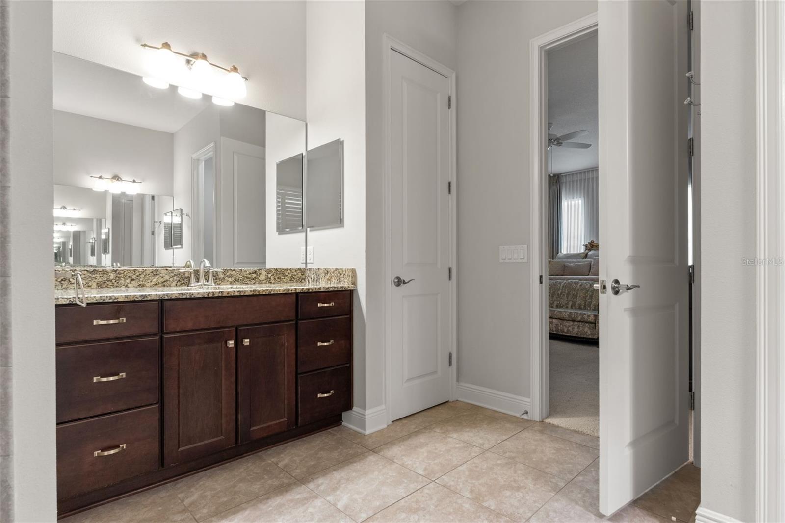OLD CARROLLWOOD AREA/CARROLL LANDING - Residential