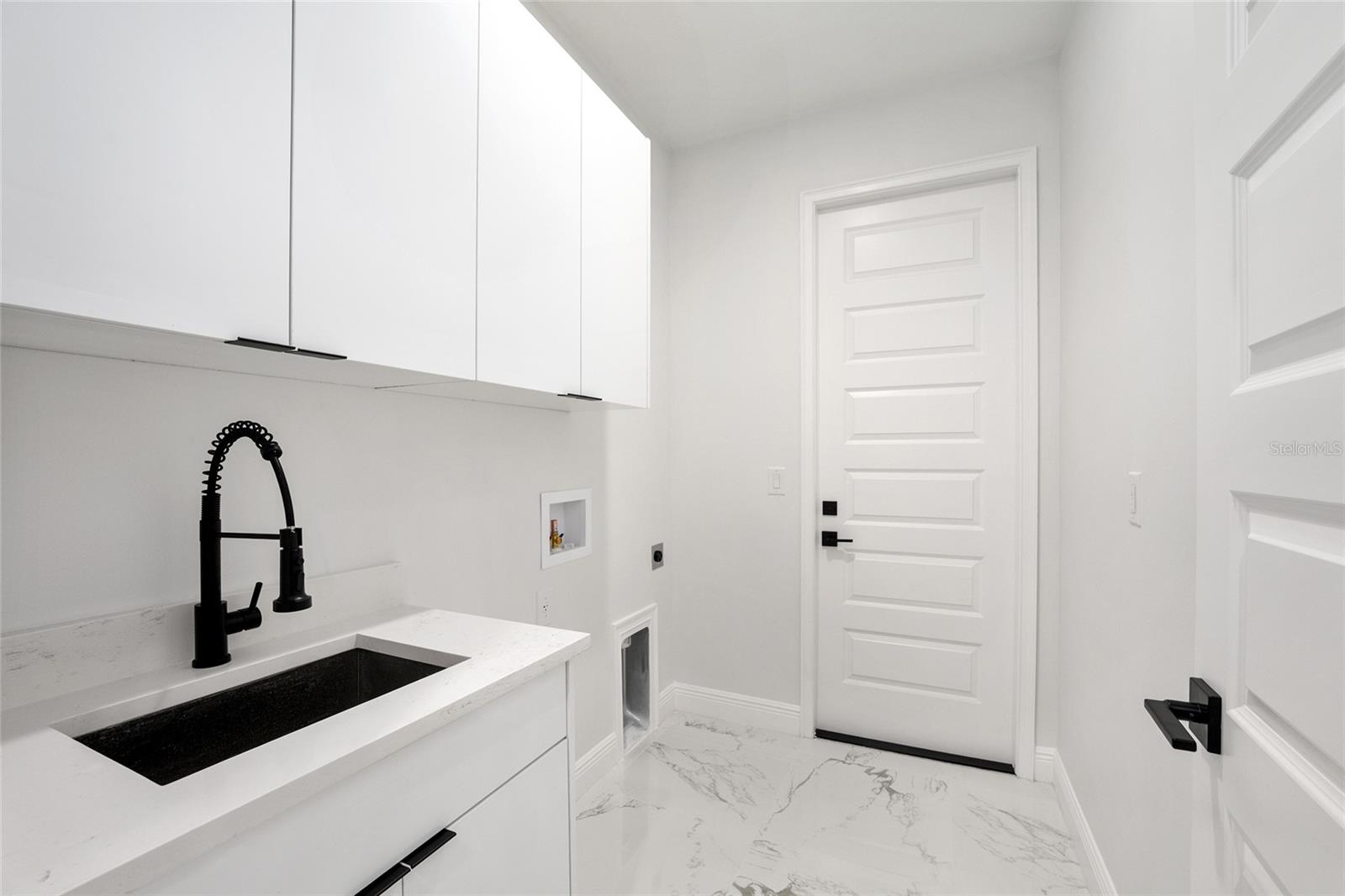 MARION OAKS UN 6 - Residential