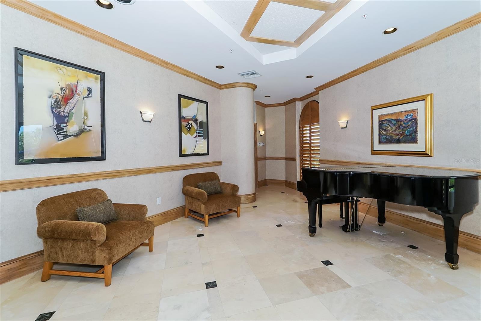 L AMBIANCE 1 - Residential