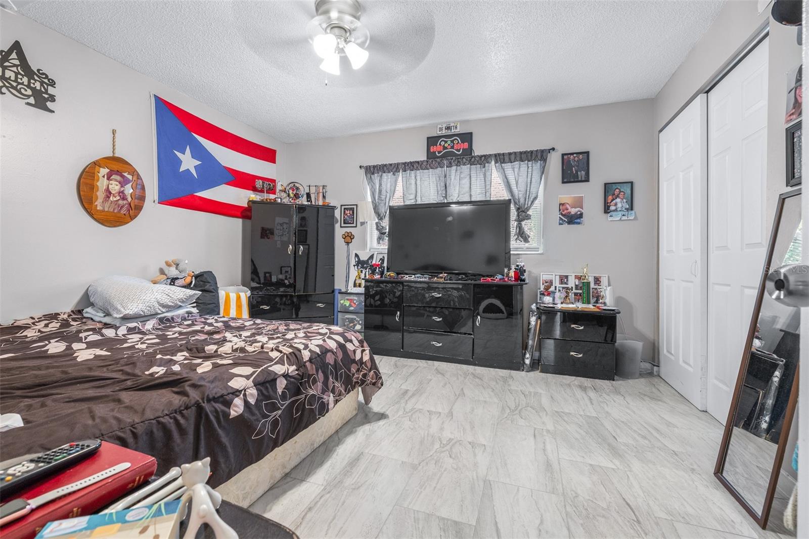 UNPLATTED - Residential Income