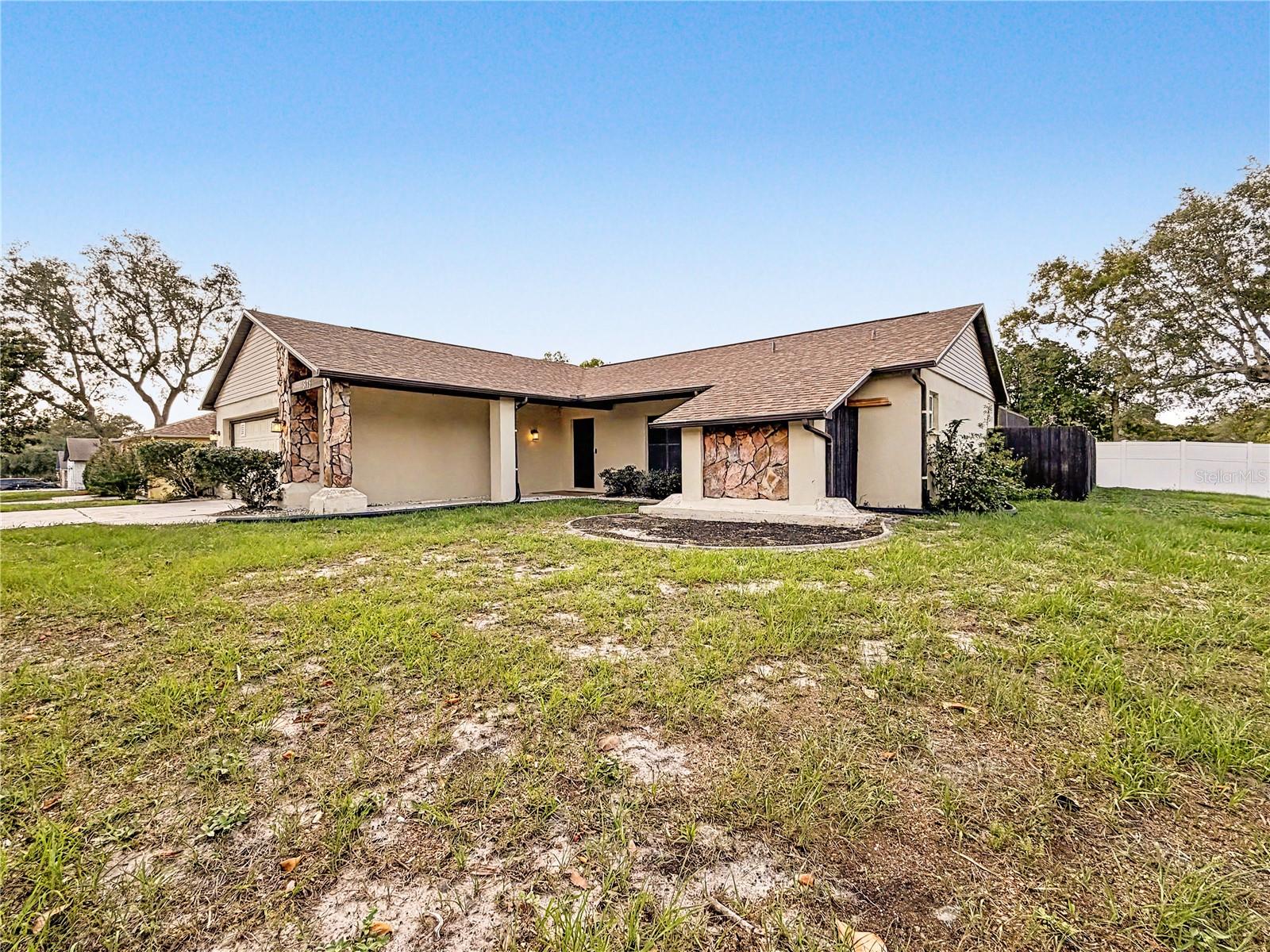 FOREST OAKS - Residential