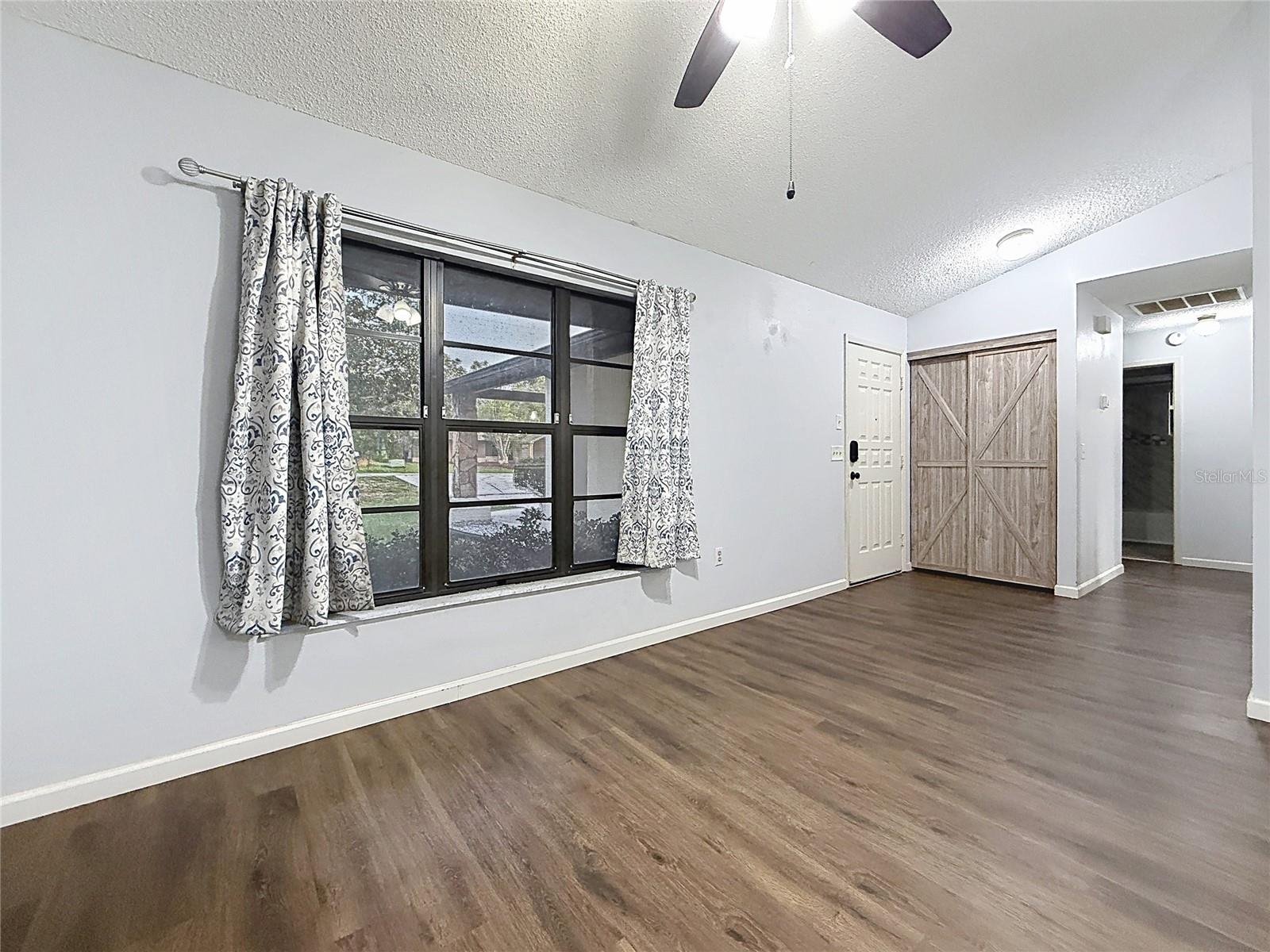 FOREST OAKS - Residential