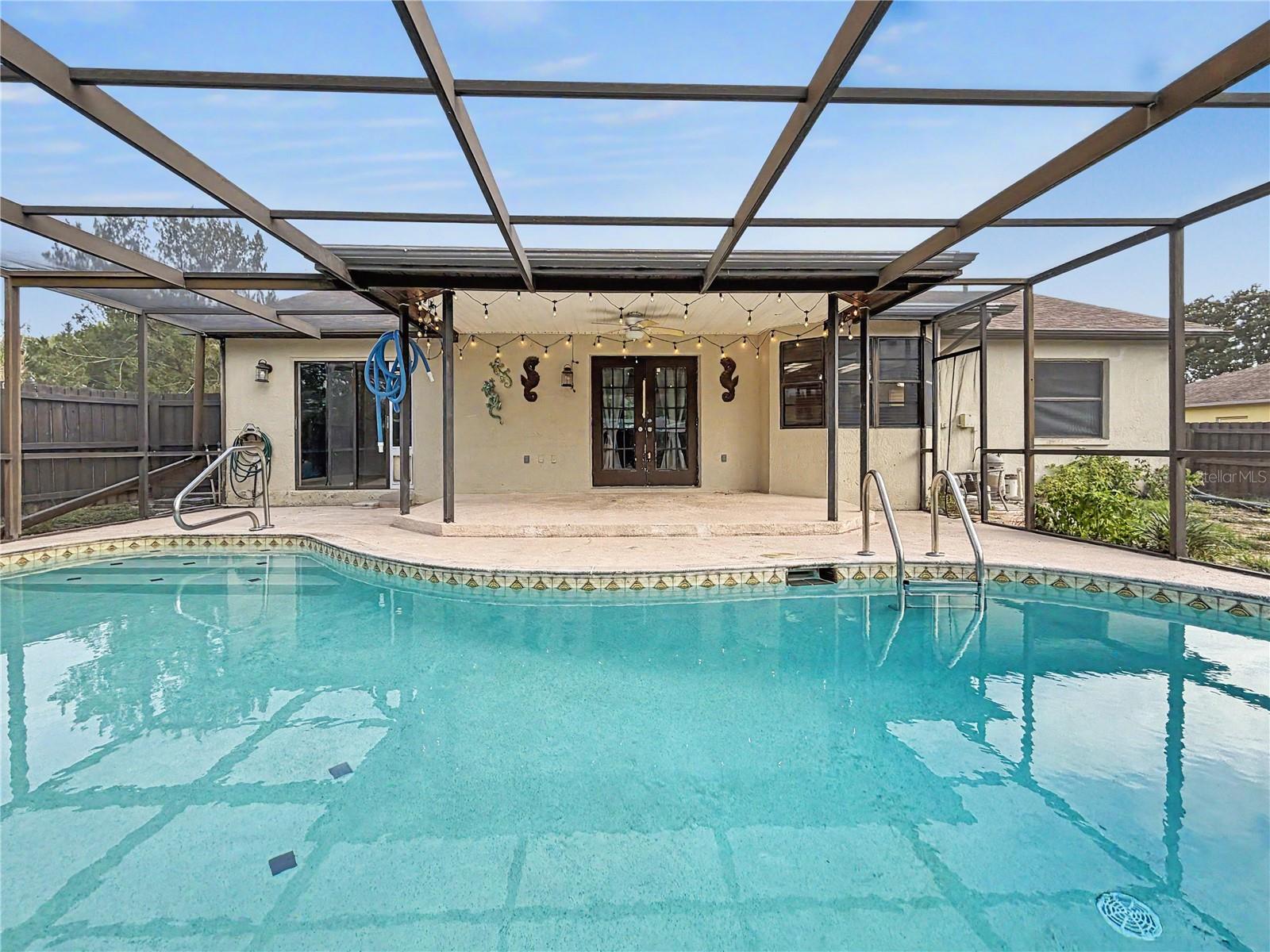 FOREST OAKS - Residential