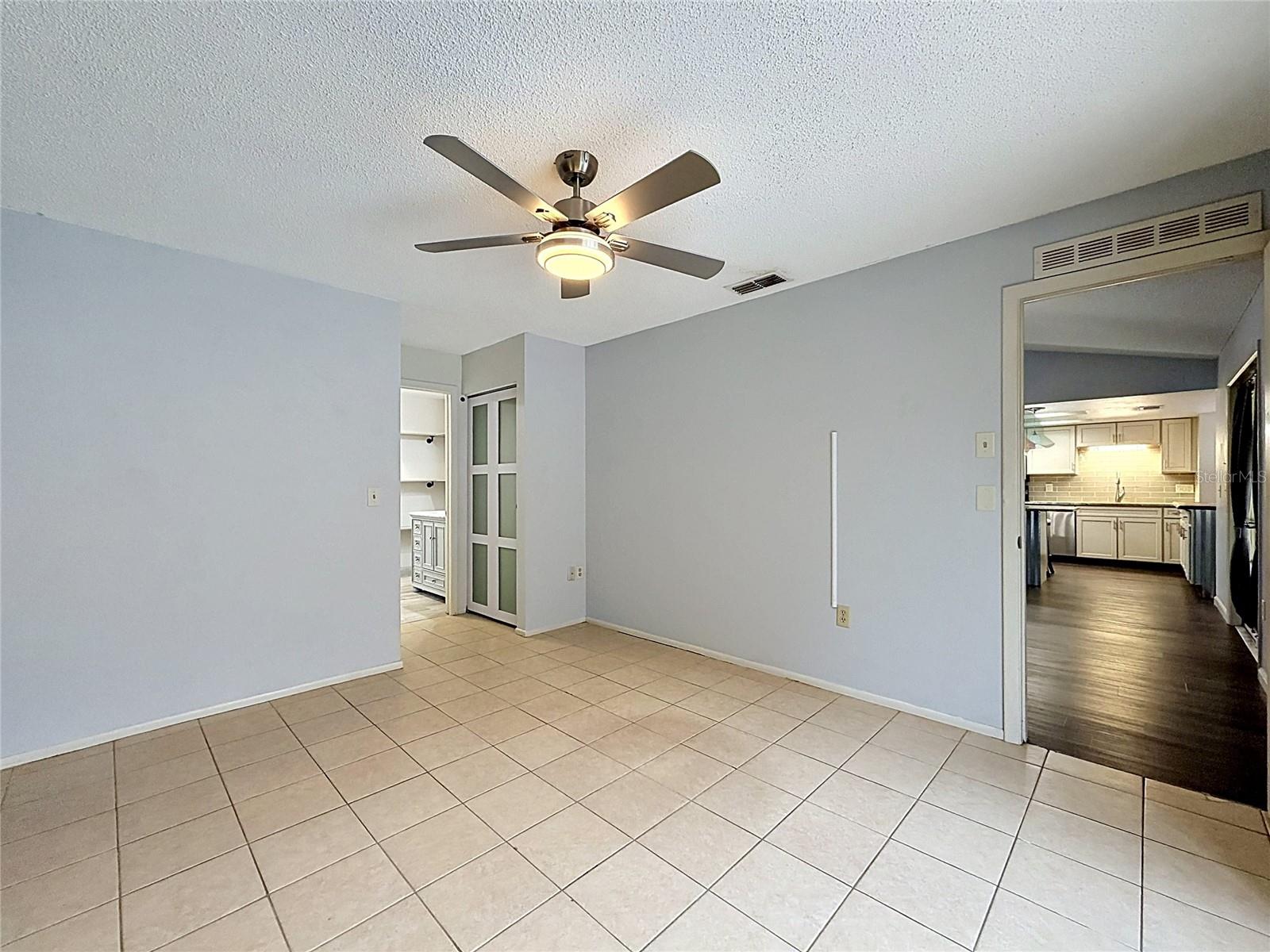 FOREST OAKS - Residential