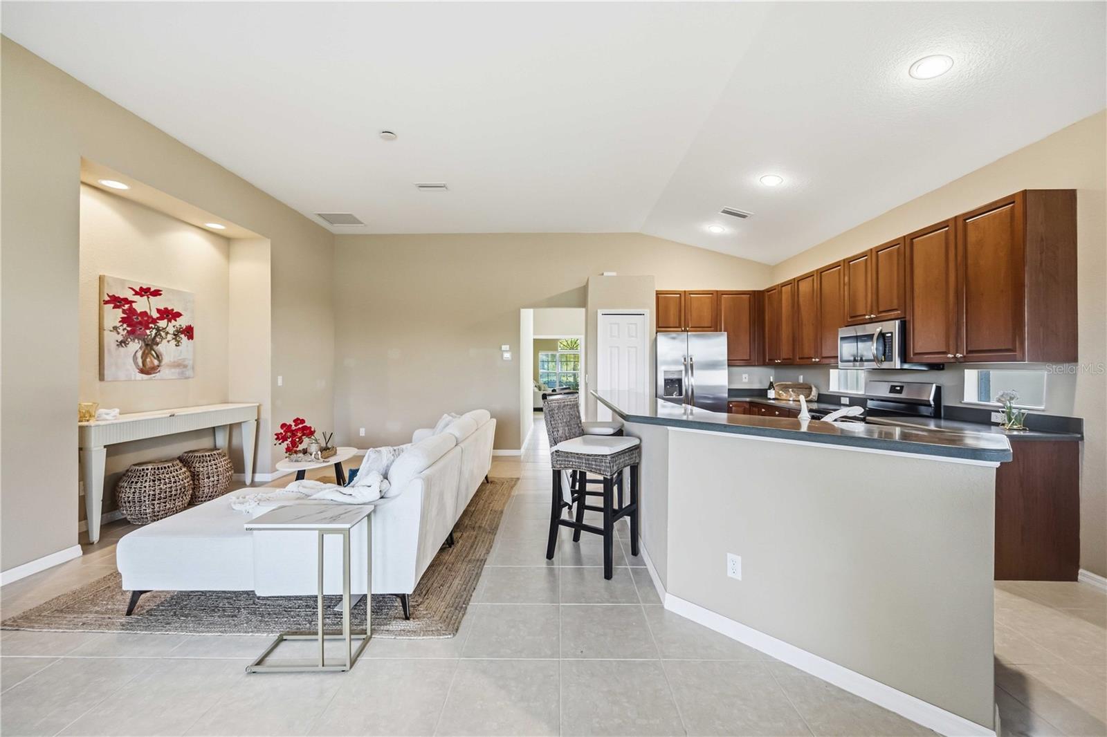 LAKESIDE PLANTATION - Residential