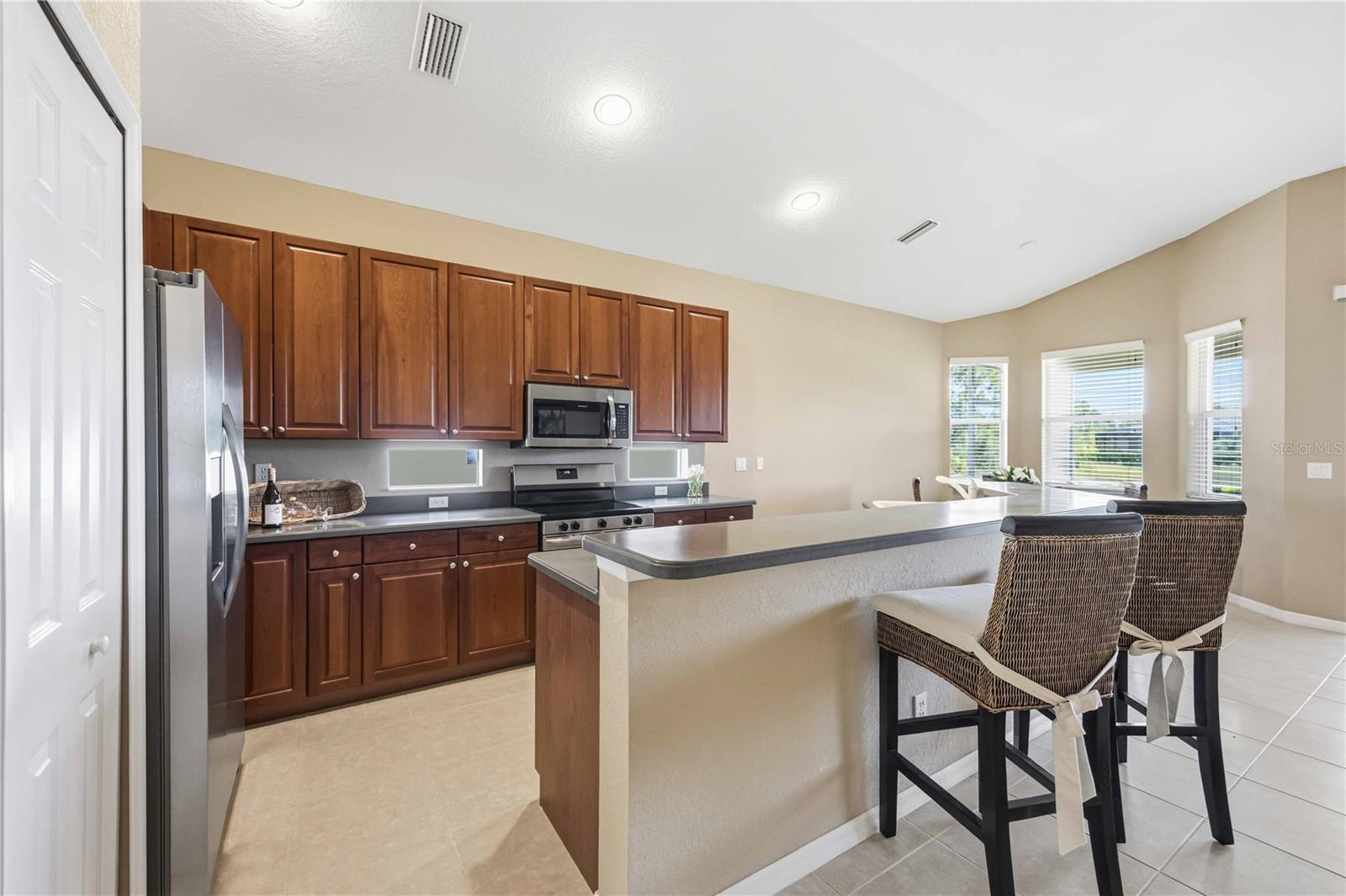 LAKESIDE PLANTATION - Residential