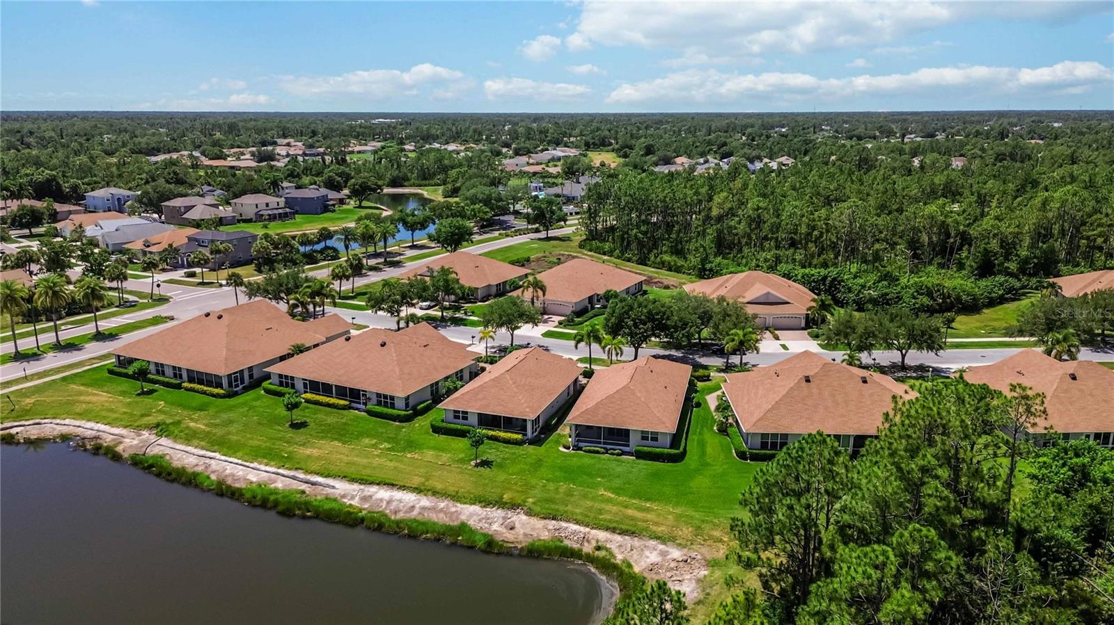 LAKESIDE PLANTATION - Residential