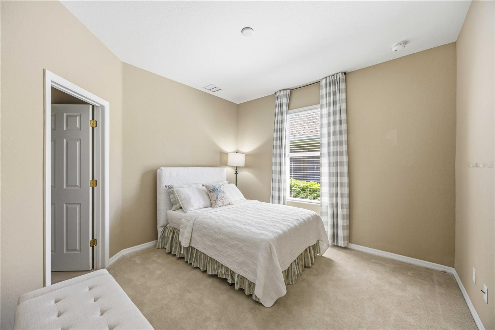 LAKESIDE PLANTATION - Residential
