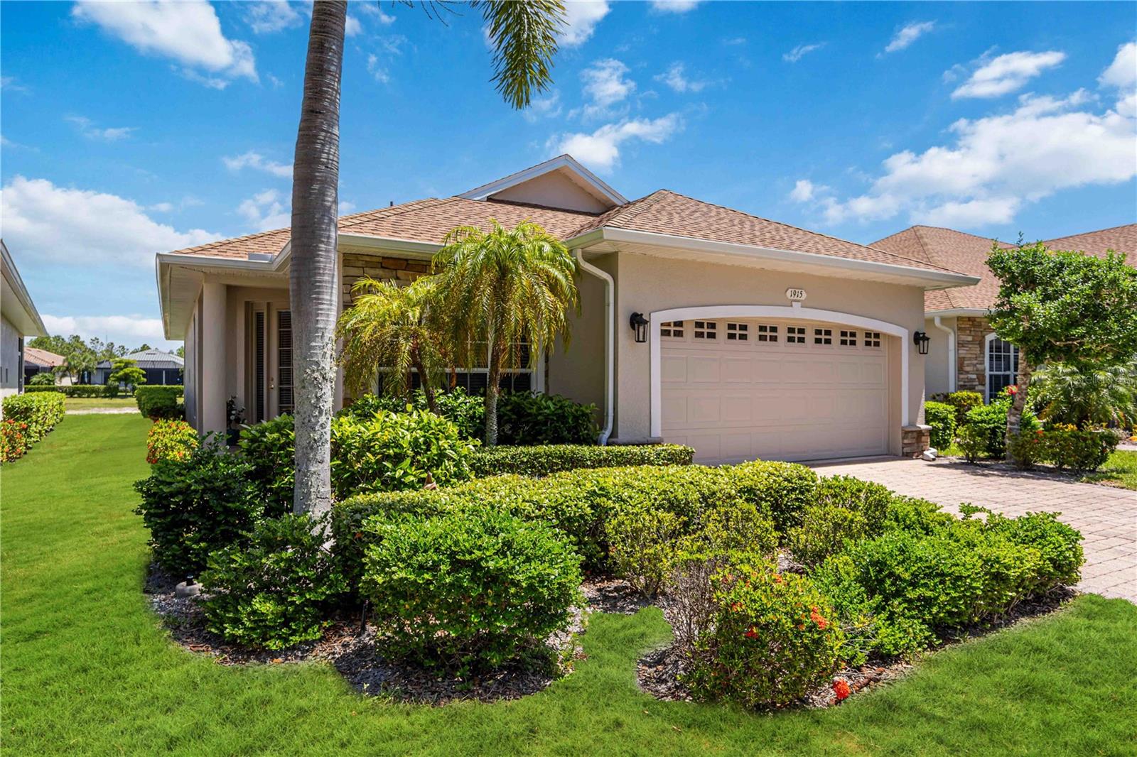LAKESIDE PLANTATION - Residential
