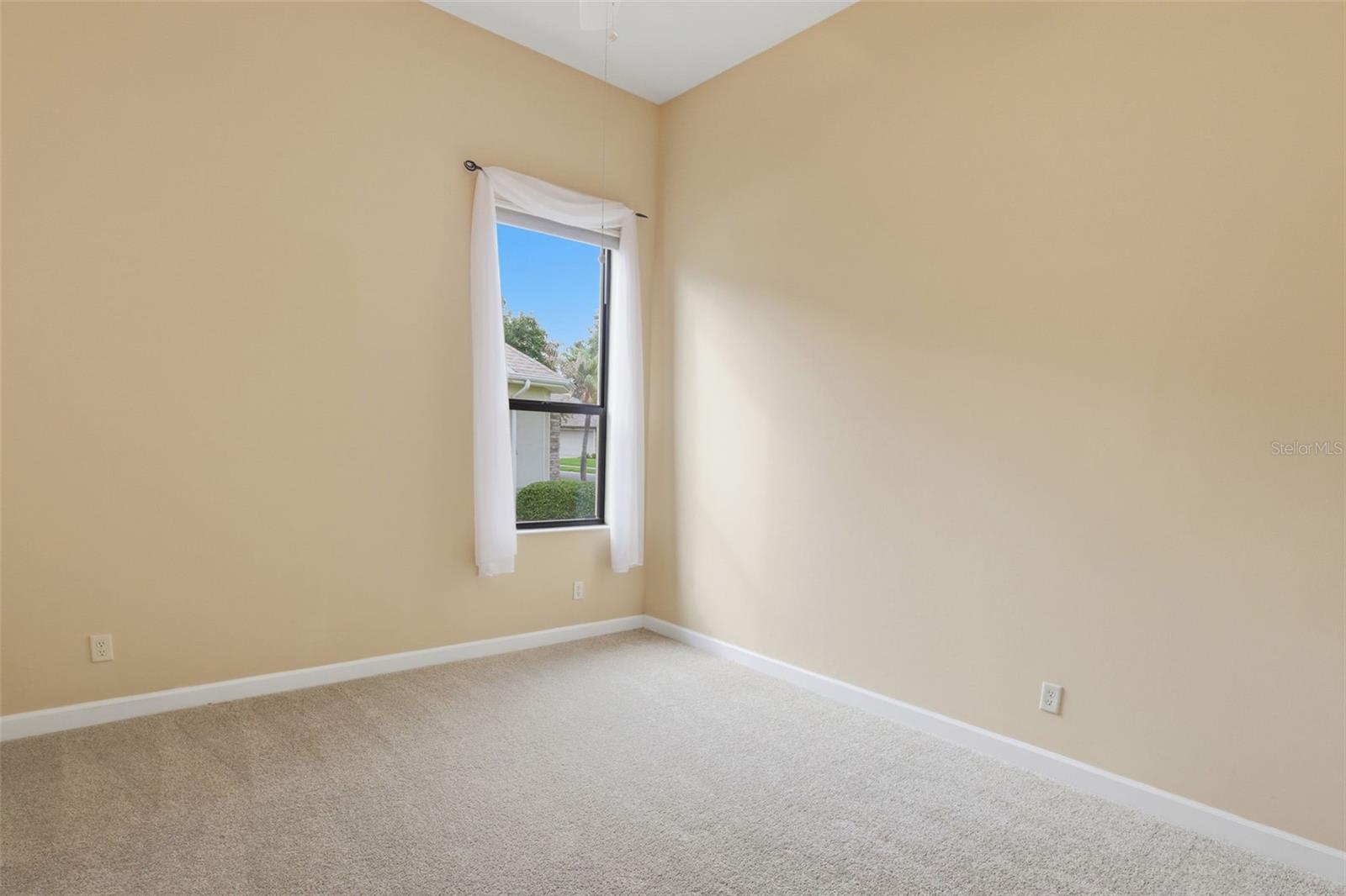 LAKES OF MOUNT DORA - Residential