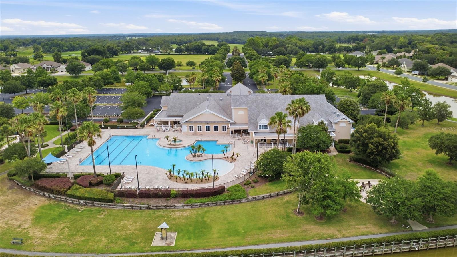 LAKES OF MOUNT DORA - Residential