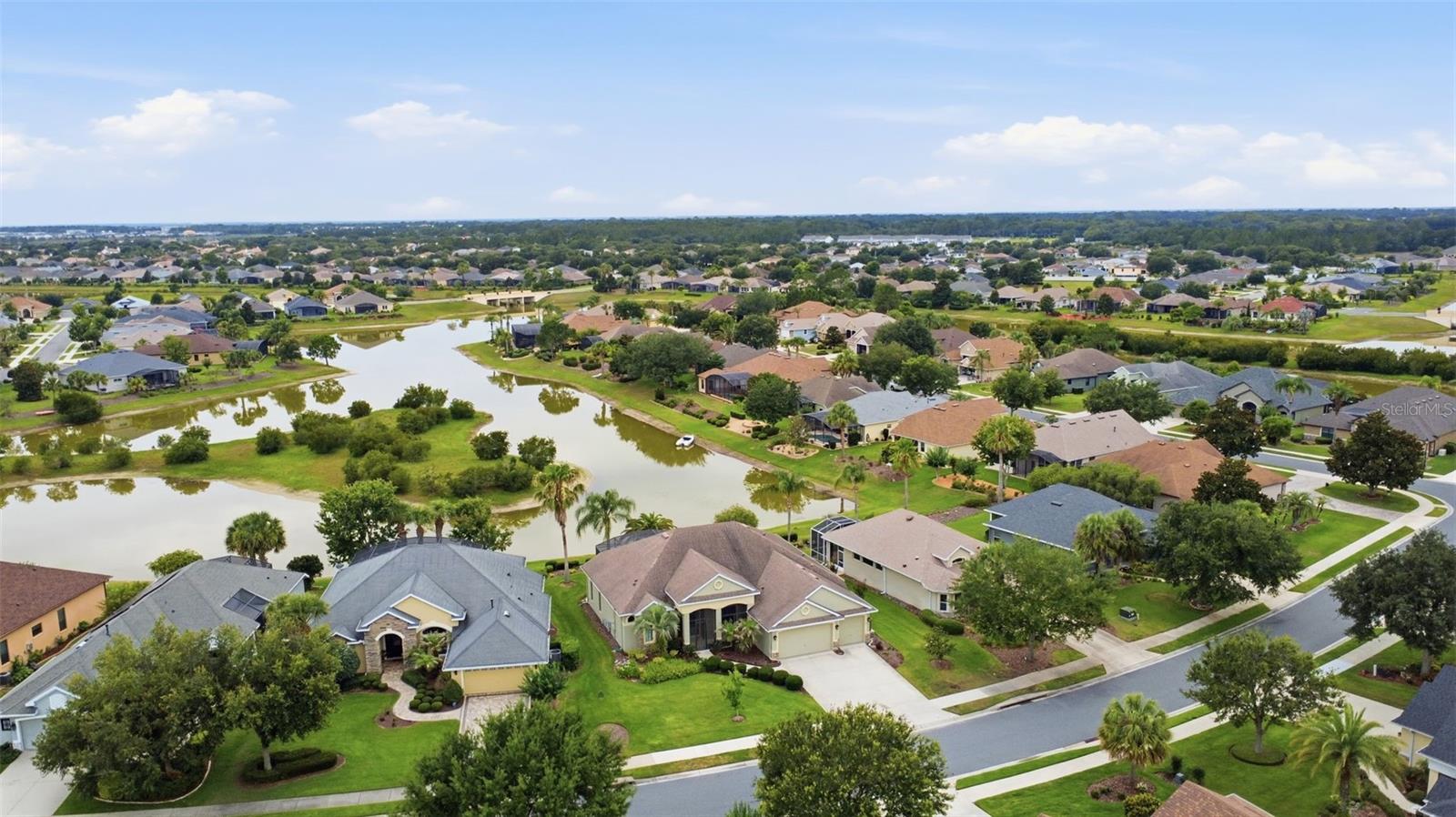 LAKES OF MOUNT DORA - Residential