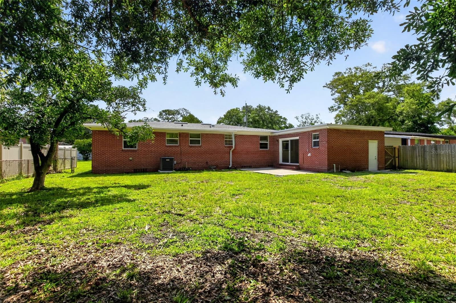 CEDAR HILLS ESTATE - Residential