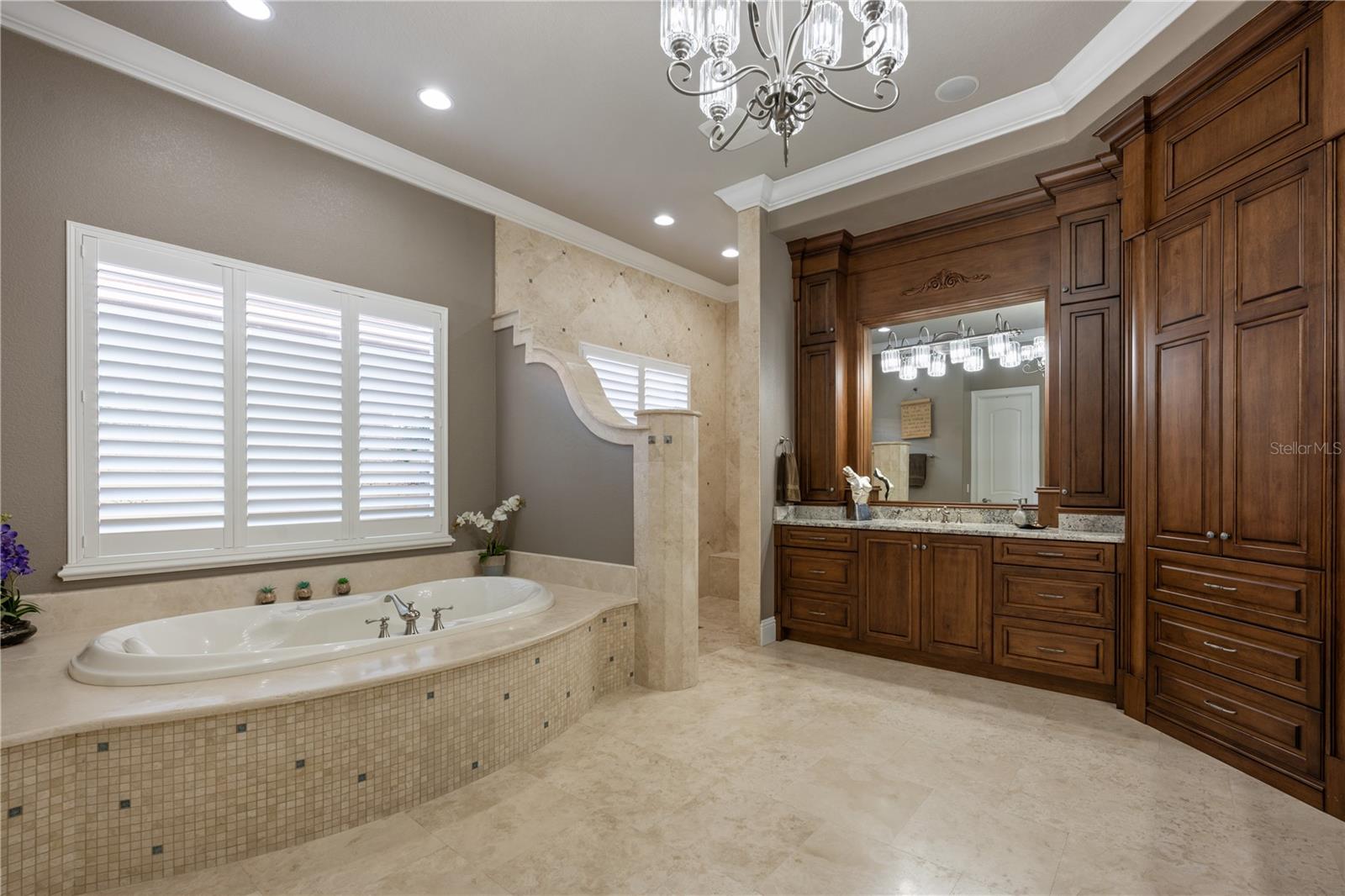 KEENES POINTE 46/104 - Residential
