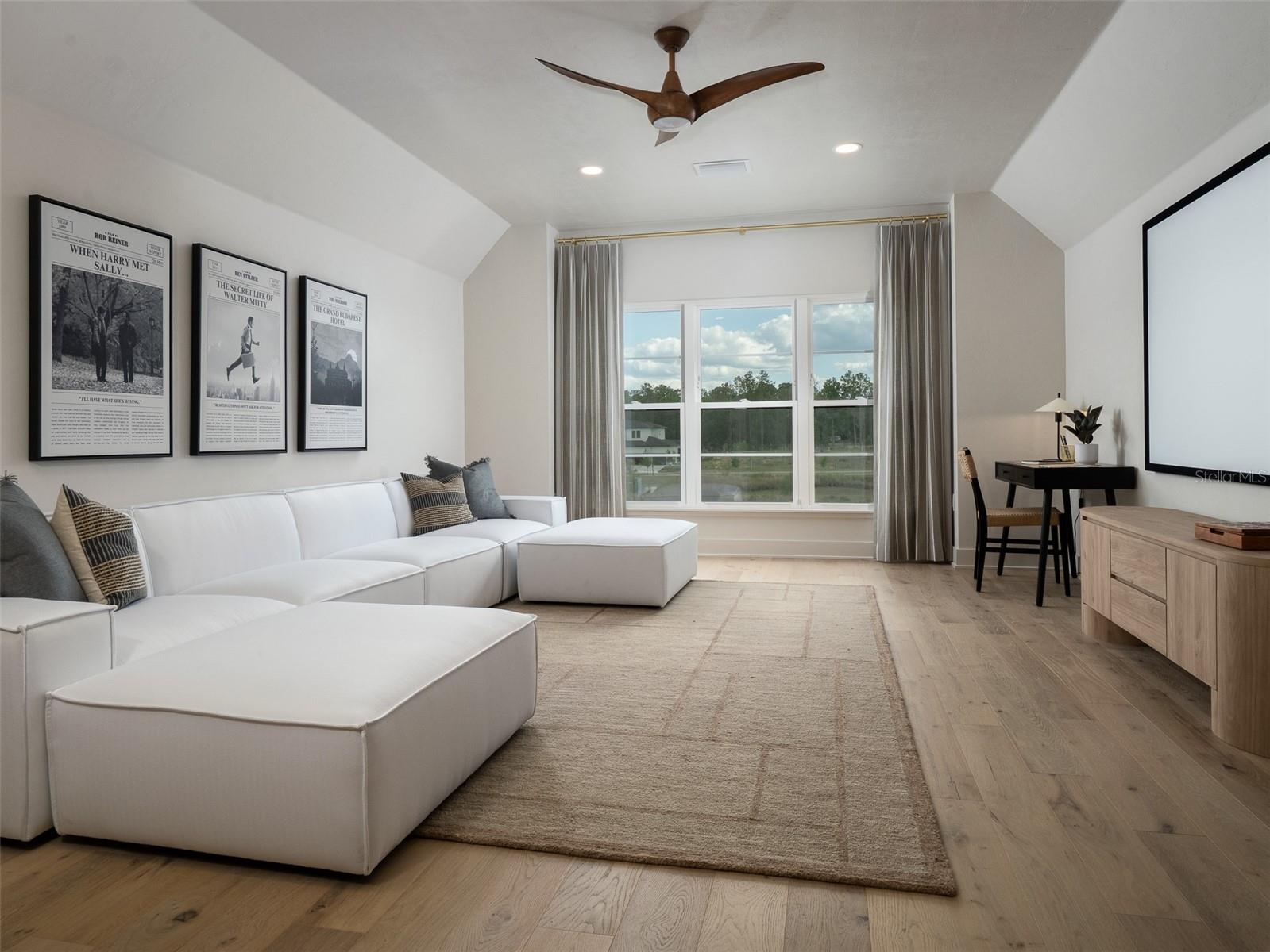LAUREATE VILLAGE - Residential